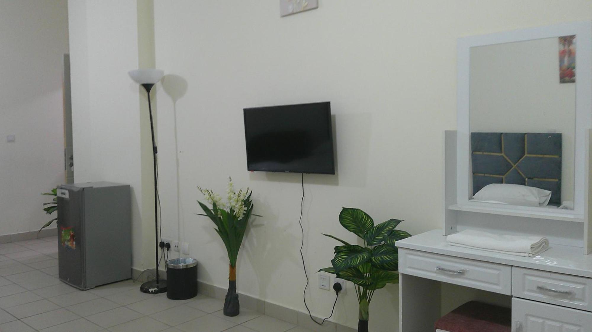 Ruby Star Hostel Dubai F2 エクステリア 写真