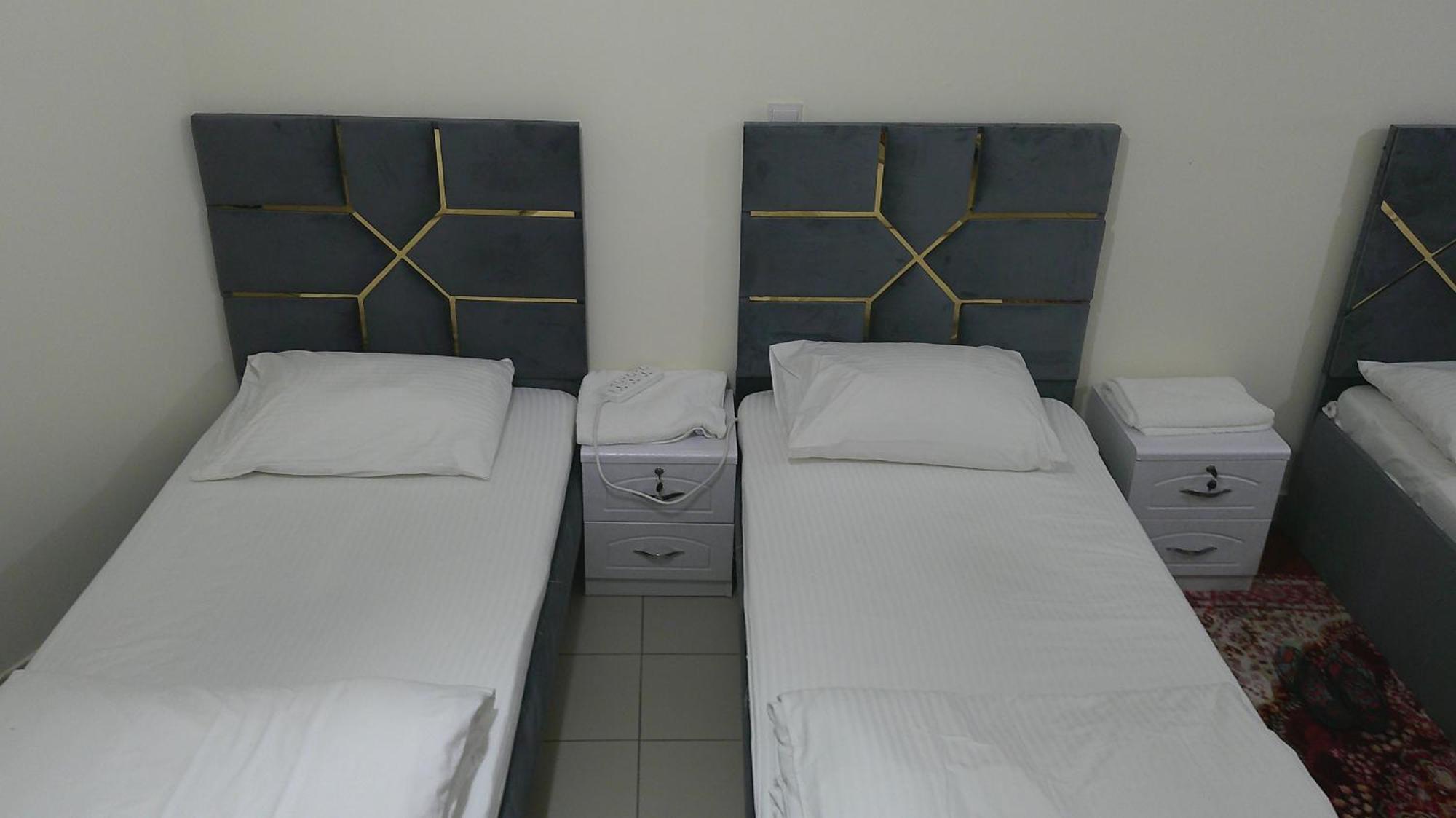 Ruby Star Hostel Dubai F2 エクステリア 写真