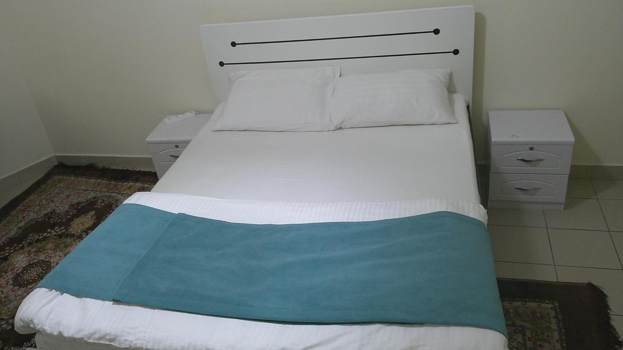 Ruby Star Hostel Dubai F2 エクステリア 写真