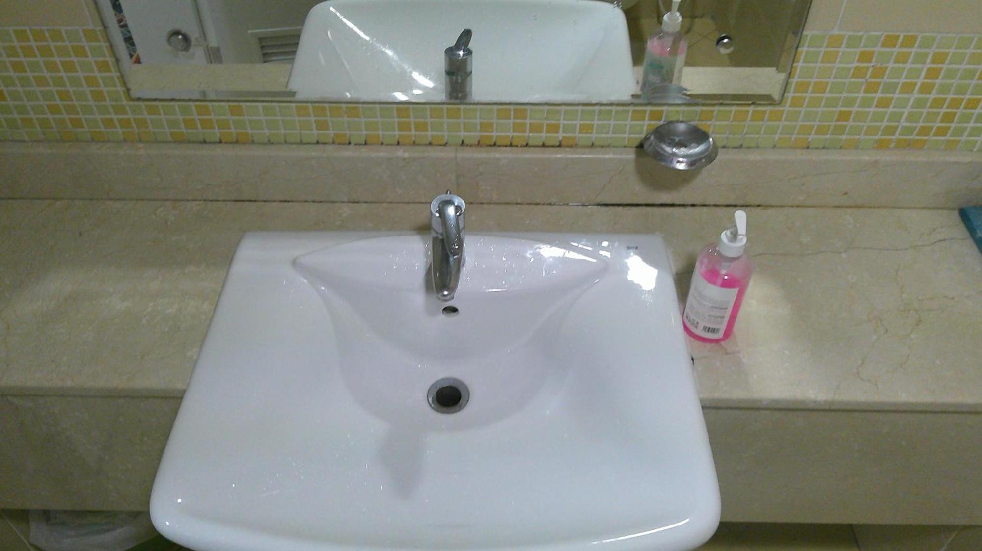 Ruby Star Hostel Dubai F2 エクステリア 写真
