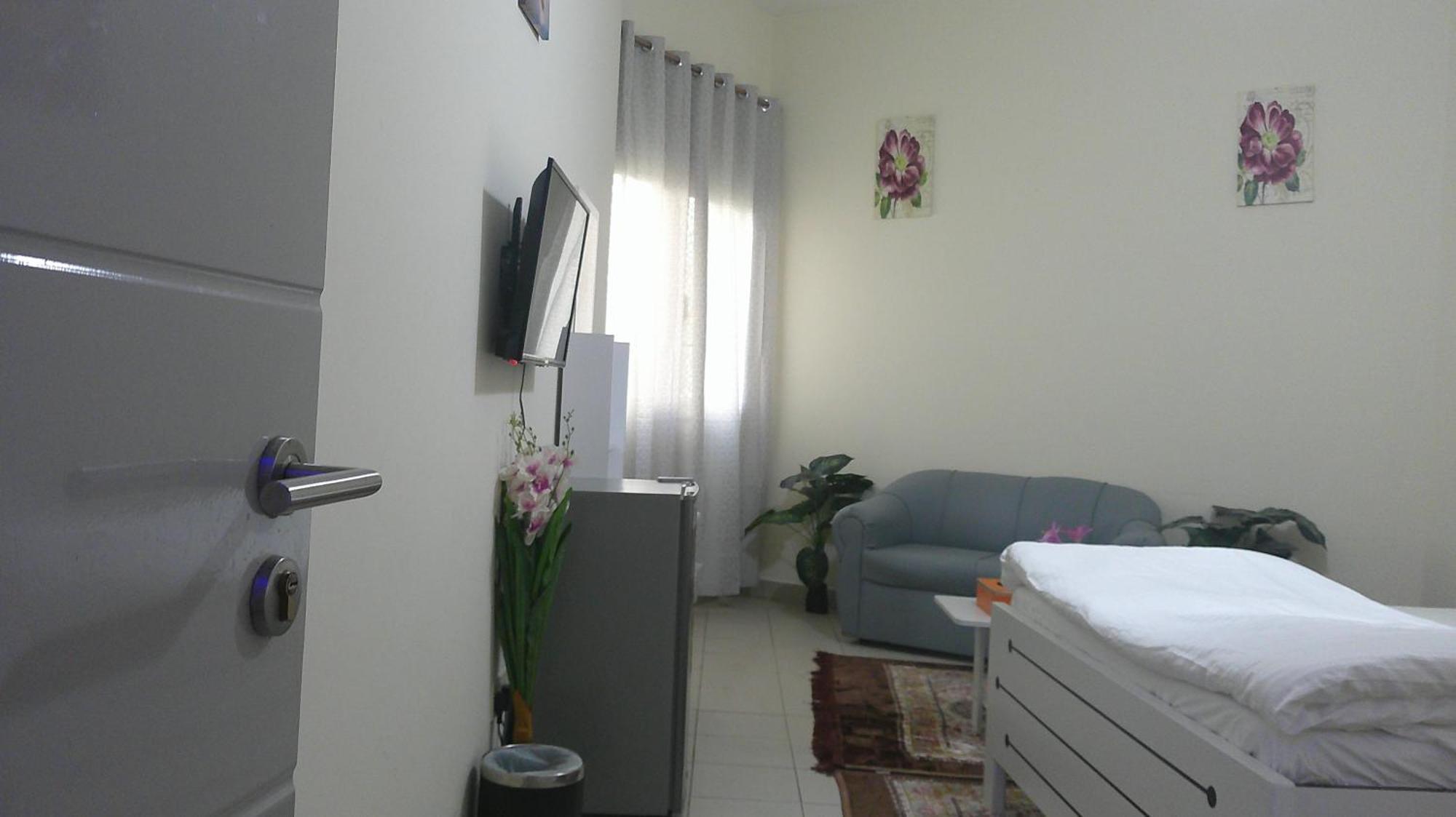 Ruby Star Hostel Dubai F2 エクステリア 写真