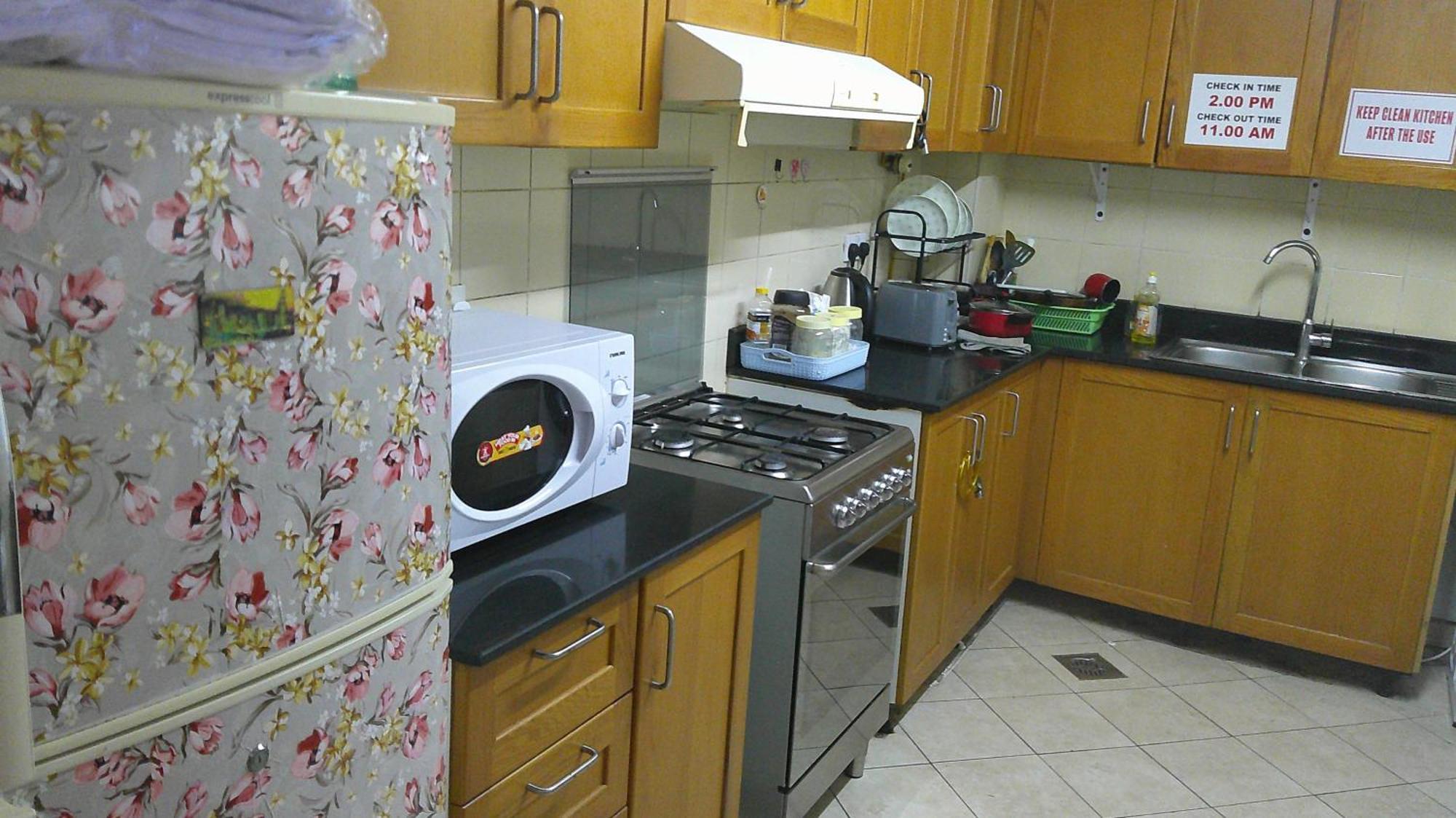 Ruby Star Hostel Dubai F2 エクステリア 写真