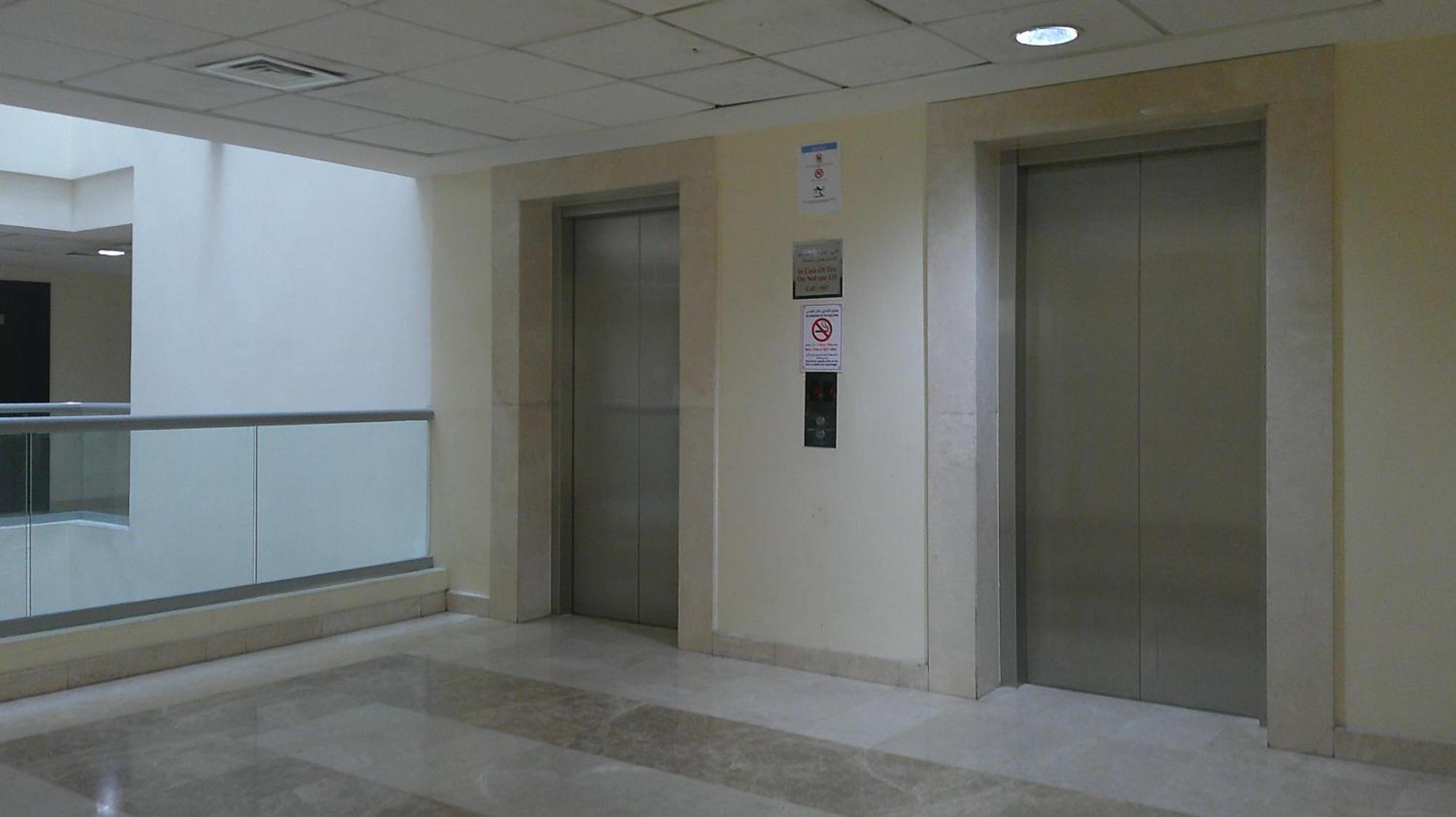 Ruby Star Hostel Dubai F2 エクステリア 写真
